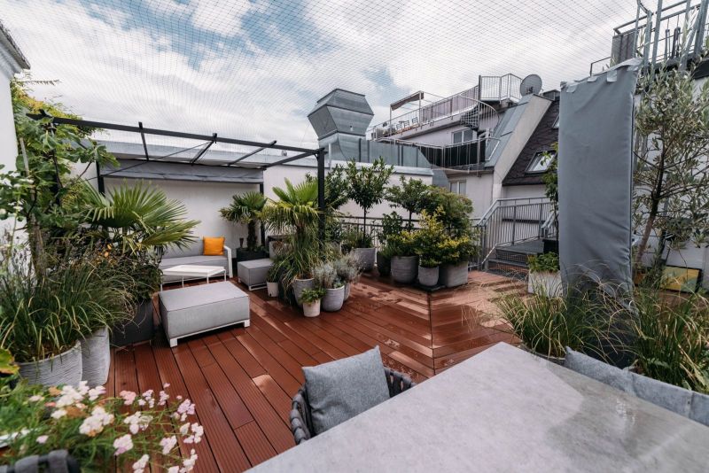 Dachgeschoss-Maisonette mit Innenhof-Terrasse